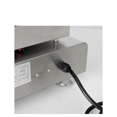 110V 상업용 와플 메이커 기계 50-300C의 온도 범위와 컴팩트 디자인